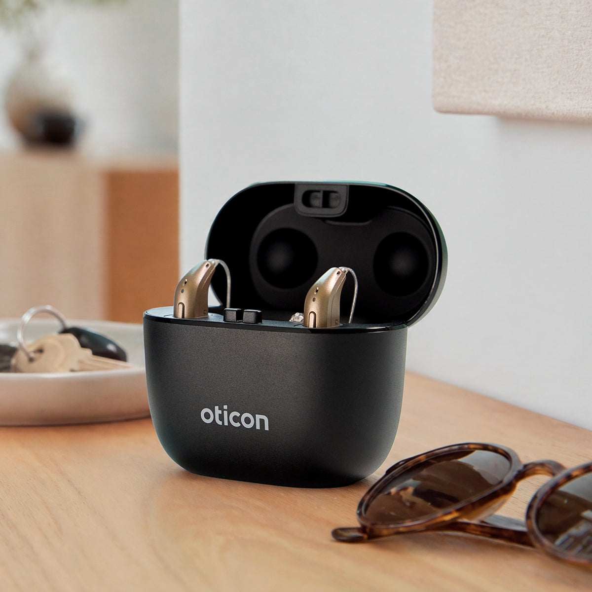 Oticon Reveal 1 miniRITE-R Chroma Beige